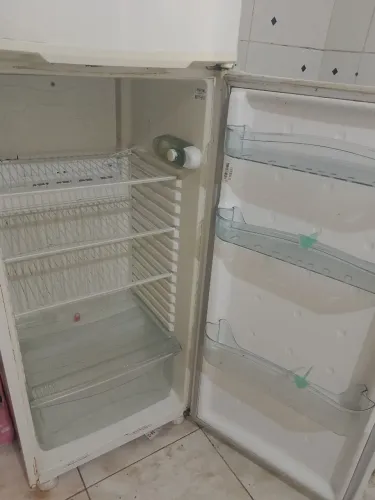 Vendo geladeira