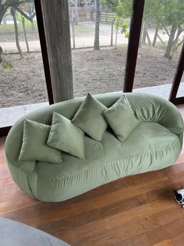 Sofá veludo novo 230x100