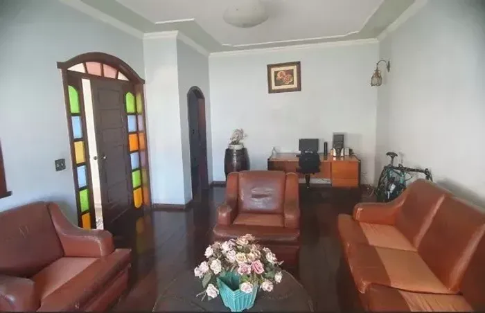 Casa para venda, 4 quarto(s), Jardim Leblon, Belo Horizonte