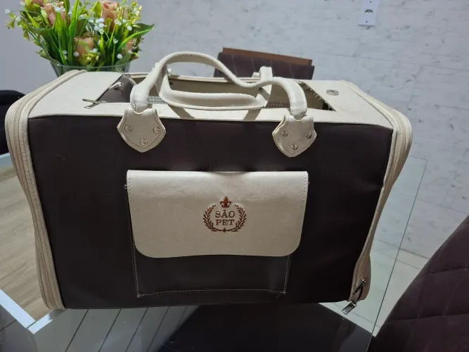 BOLSA PARA PET EM COURO MARCA SÂO Pet