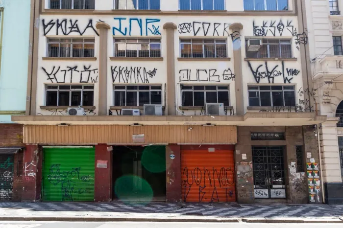 Loja na Rua Benjamim Constant, 44  60 m²