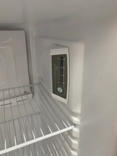Geladeira Consul Duplex Cycle Defrost Convencional 332L CRD37MB Branco 220V