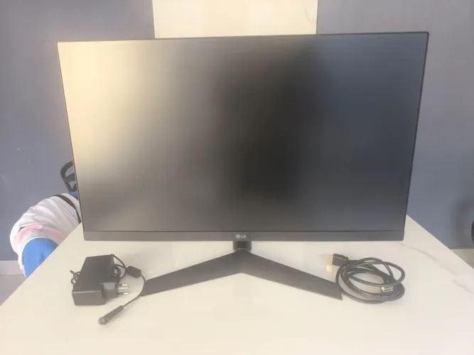 monitor lg ultragear 24p