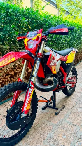 Rieju 300 2024 versão Alfredo Gomez Hard Enduro 