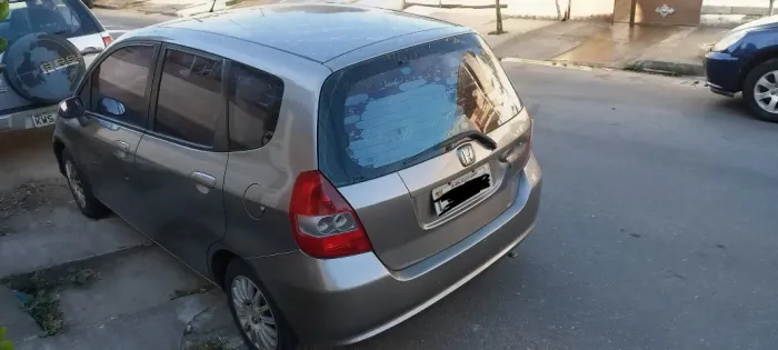 Honda Fit LX 1.4/ 1.4 Flex 8v/16v 5P Aut. 2004