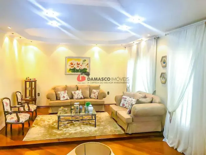Sobrado em Vila Sacadura Cabral