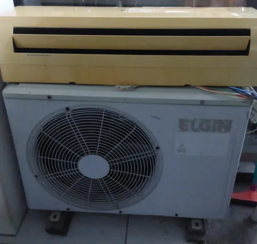 Ar condicionado 9.000 BTUs 