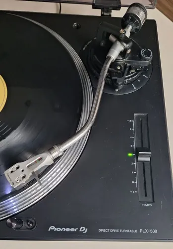 TOCA DISCOS PIONEER PLX-500 ( LINDÍSSIMO )