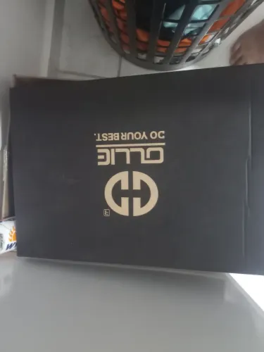 Para vender logo , tênis semi novo
