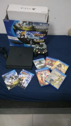 Ps4 de 500Gb com 2 controles 7 CD 
