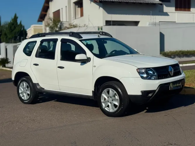 Renault Duster Expression 1.6 Hi-flex 16V Mec. 2017