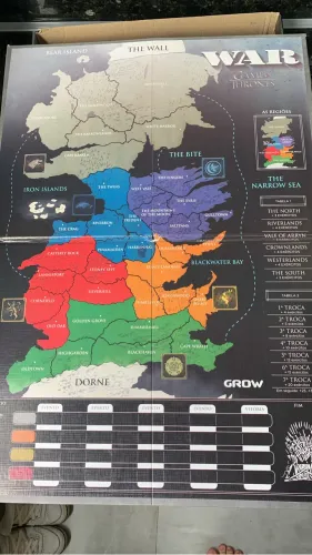 Jogo tabuleiro War edição game of thrones