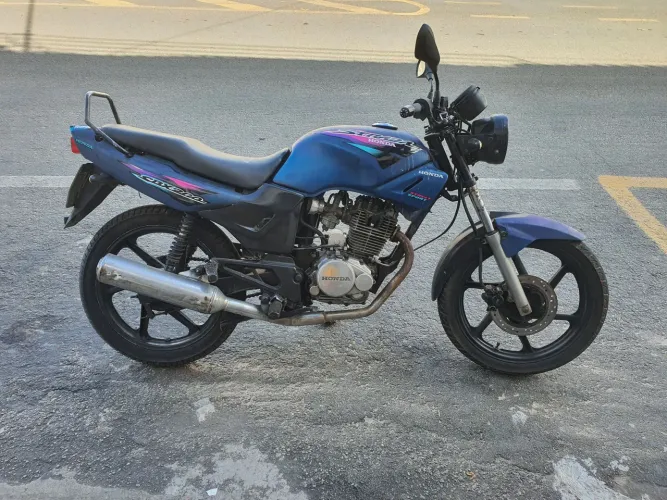 Honda Strada 200cc | Econômica e Confiável | Ótimo Estado