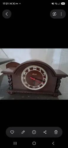 Relogio de mesa (estilo antigo)