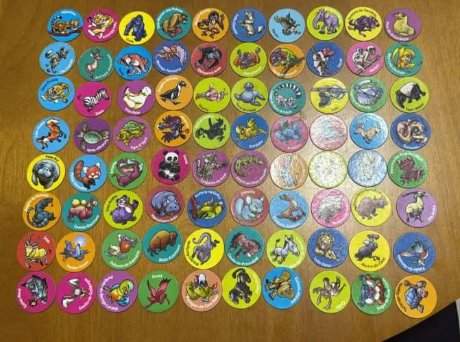 Tazos animais em extinção completa
