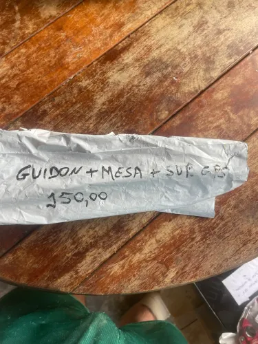 Guidão de carbono + acessórios