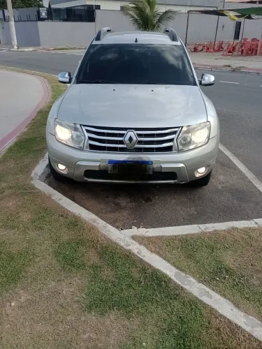 Renault Duster Dynamique 2.0 Hi-flex 16V Aut. 2014