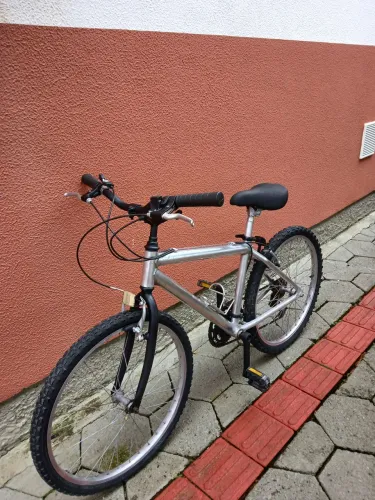 Bicicleta ALUMÍNIO