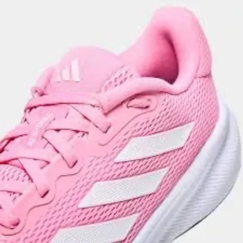 Tênis adidas 
