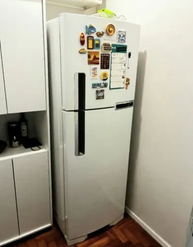 Geladeira Brastemp Frost Free 375L - muito nova, Nunca Consertada!