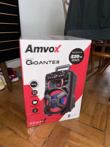 Caixa de som amplificada Amvox Gigante II - 220W RMS, Bluetooth, Rádio FM, USB, Preto