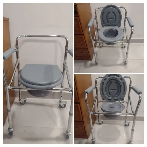 Cadeira sanitária