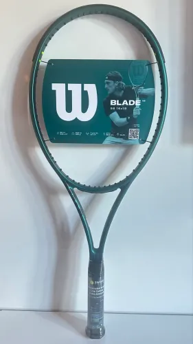Raquete de tênis Wilson Blade 98 V9 16x19