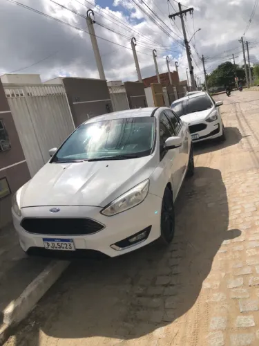 Ford Focus Fastback Se/se Plus 2.0 Flex Aut. 2016