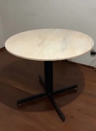 Mesa mármore 90cm