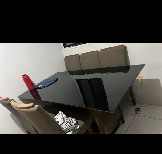 Mesa de 6 cadeiras