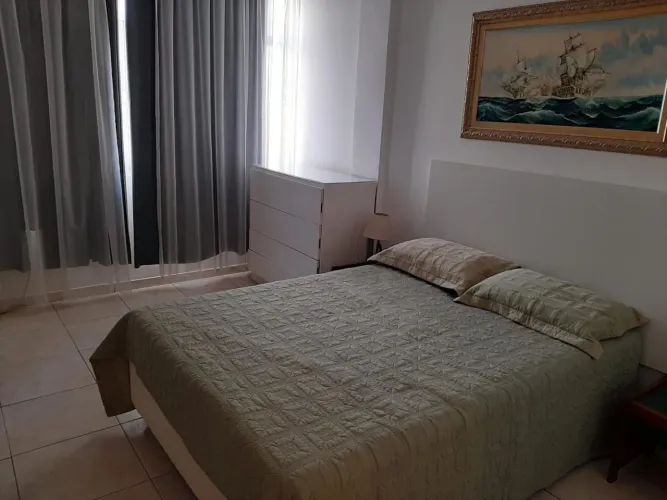 Leme Quarto e sala 