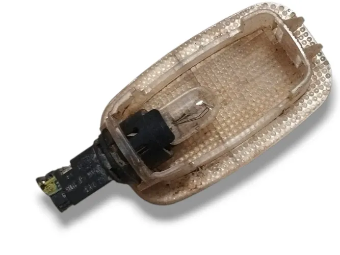 Luz Cortesia Porta Malas Actros2651 2022 2023 A2218250382