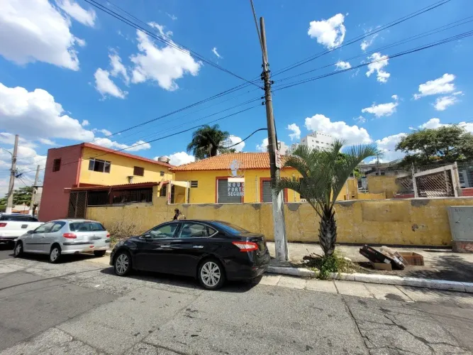 Casa Comercial para Locação na Vila Carrão