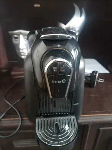 Cafeteira Delta Q