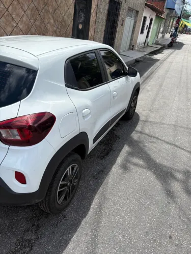 Renault Kwid Intense 1.0 Flex 12V 5P Mec. 2024