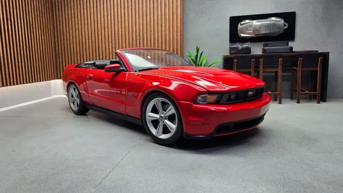 Miniatura Ford Mustang GT Maisto 1/18