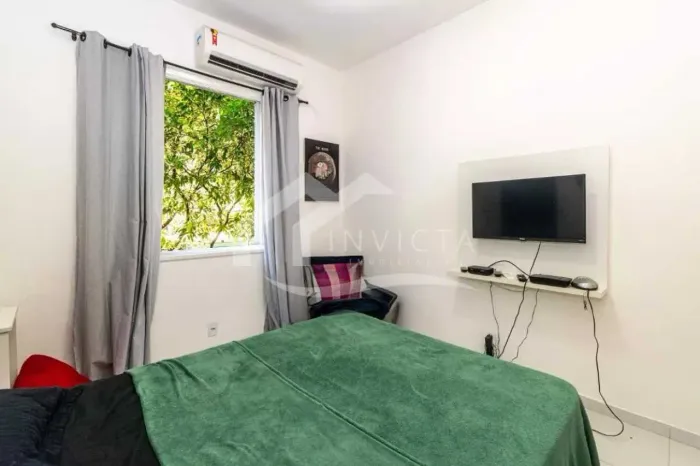 QUARTO E SALA EM LOCALIZAÇÃO PRIVILEGIADA DE COPACABANA