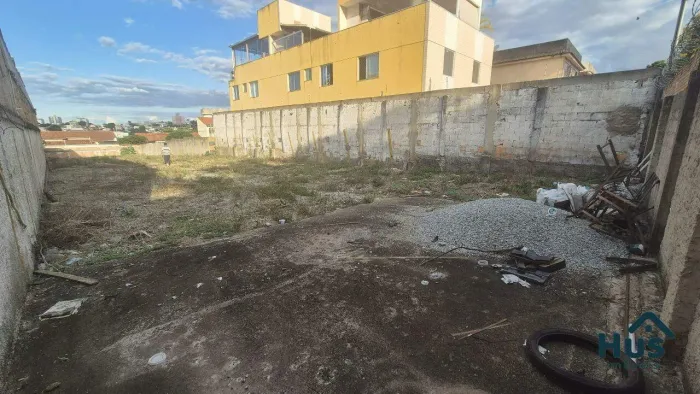 TERRENO PARA LOCAÇÃO 720m² BAIRRO SANTA AMÉLIA PRÓXIMO À AV. GUARAPARI