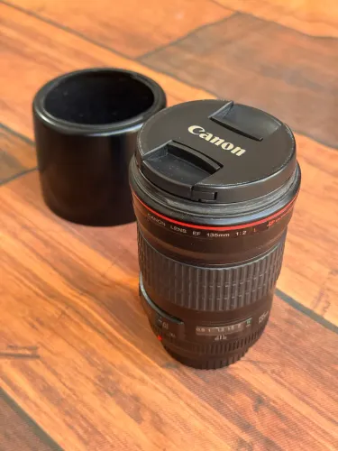 Lente cânon 135mm f2 série L
