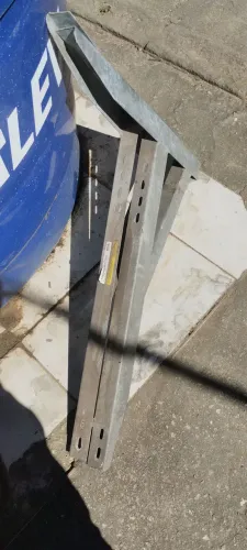 Suporte condensadora piso teto