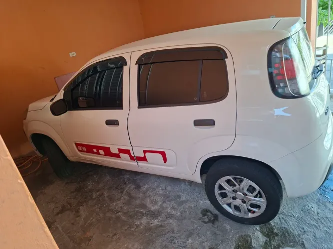 Fiat Uno Drive 1.0 Flex 6V 5P 2018