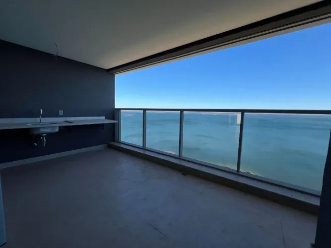 Apartamento Amplo com 120 m² | 3 Suítes | Varanda | Lazer Completo