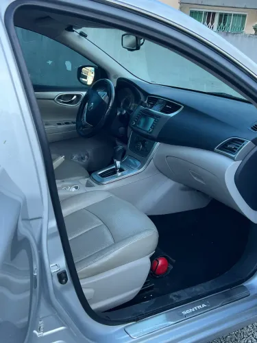 Nissan Sentra Unique 2.0 Flex Fuel 16V Aut. 2016