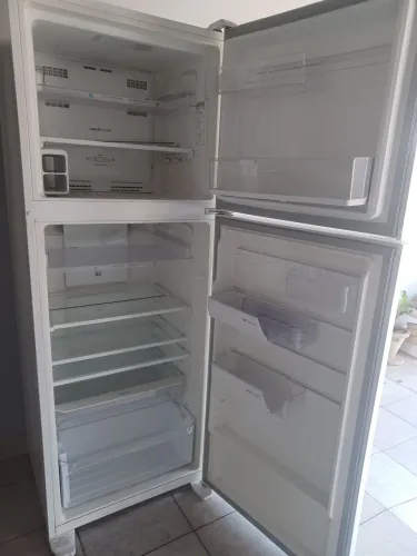 Geladeira frost free 2 portas (entrego)