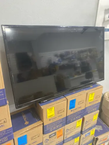 TV TOSHIBA 40 polegadas 
