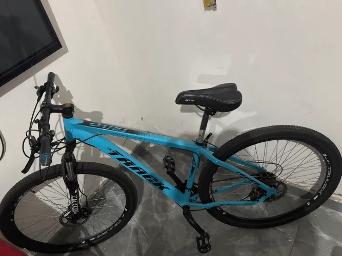 Vendesse bicicleta