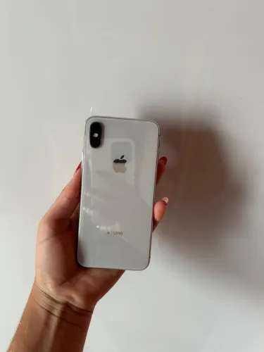 iPhone X