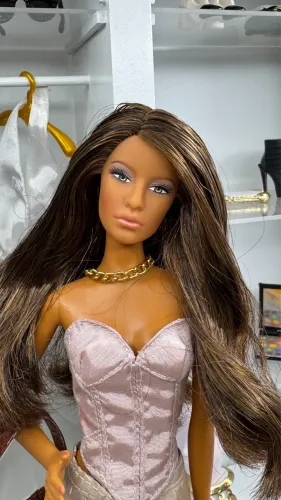 CABEÇA Barbie Model of the Moment Marisa