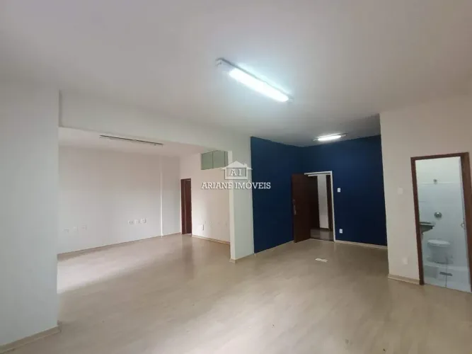 Conjunto de Salas para locação na Ariane Imóveis
