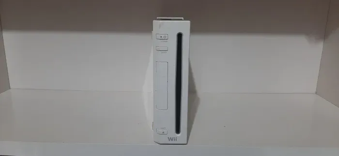 Nintendo Wii - Europeu - Com Fonte e Cabo Componente Originais - Funcionando *Leia